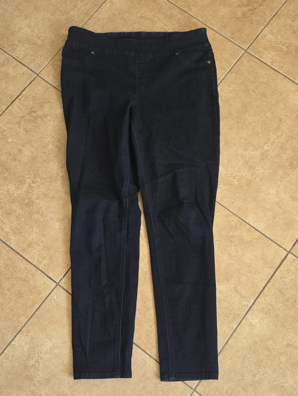Chico's Perfect STRETCH  Skinny  Pants SIZE 1.5 (US 10)